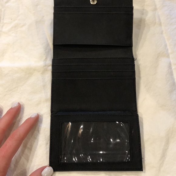 Esprit black women’s wallet - Picture 3 of 4